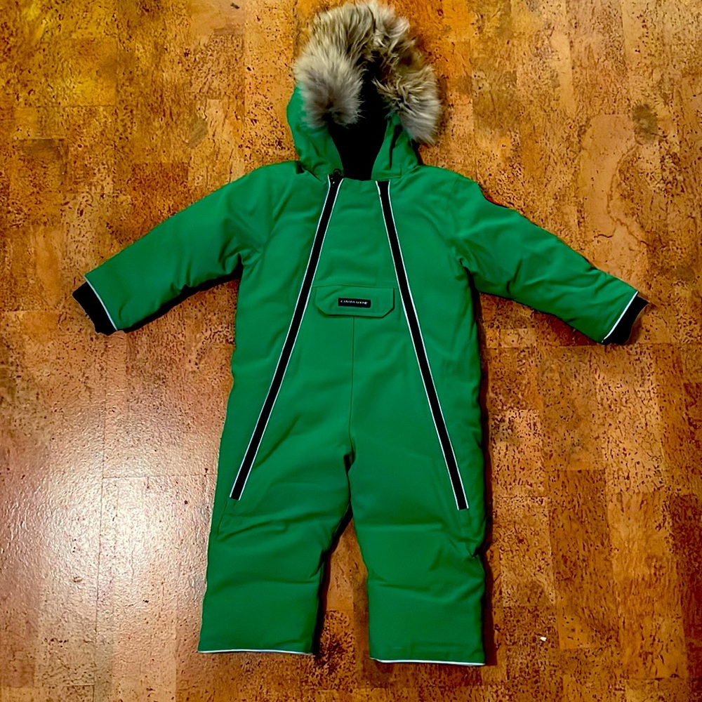 Canada goose kids snow suit size 18-24 months BRAND NEW